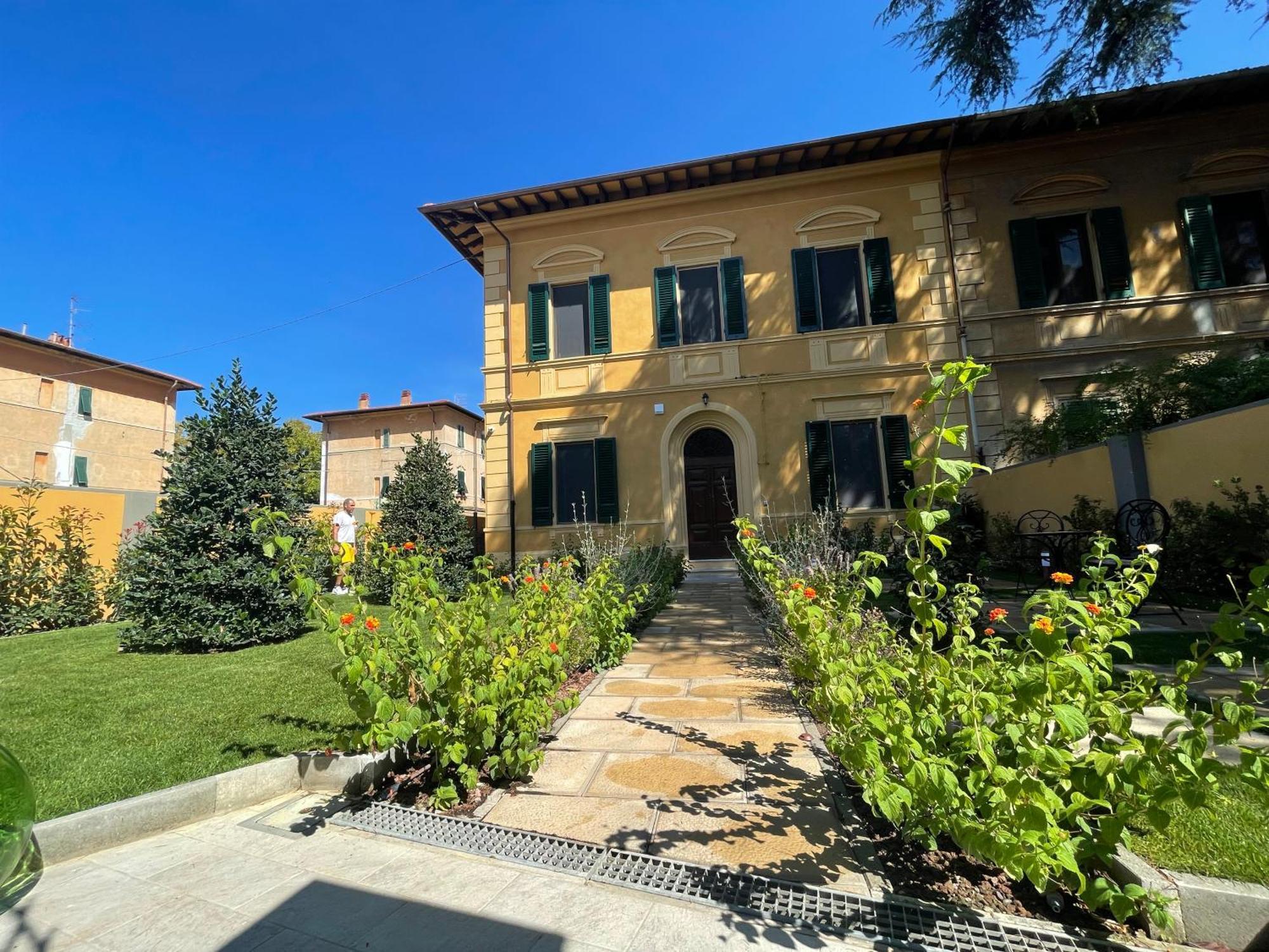 Villa Natalina B&B Pisa Buitenkant foto